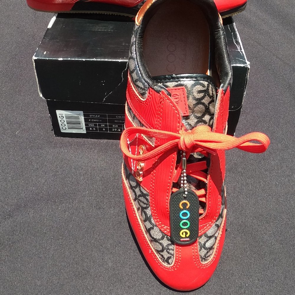 VINTAGE COOGI SHOES: Women's 8.5